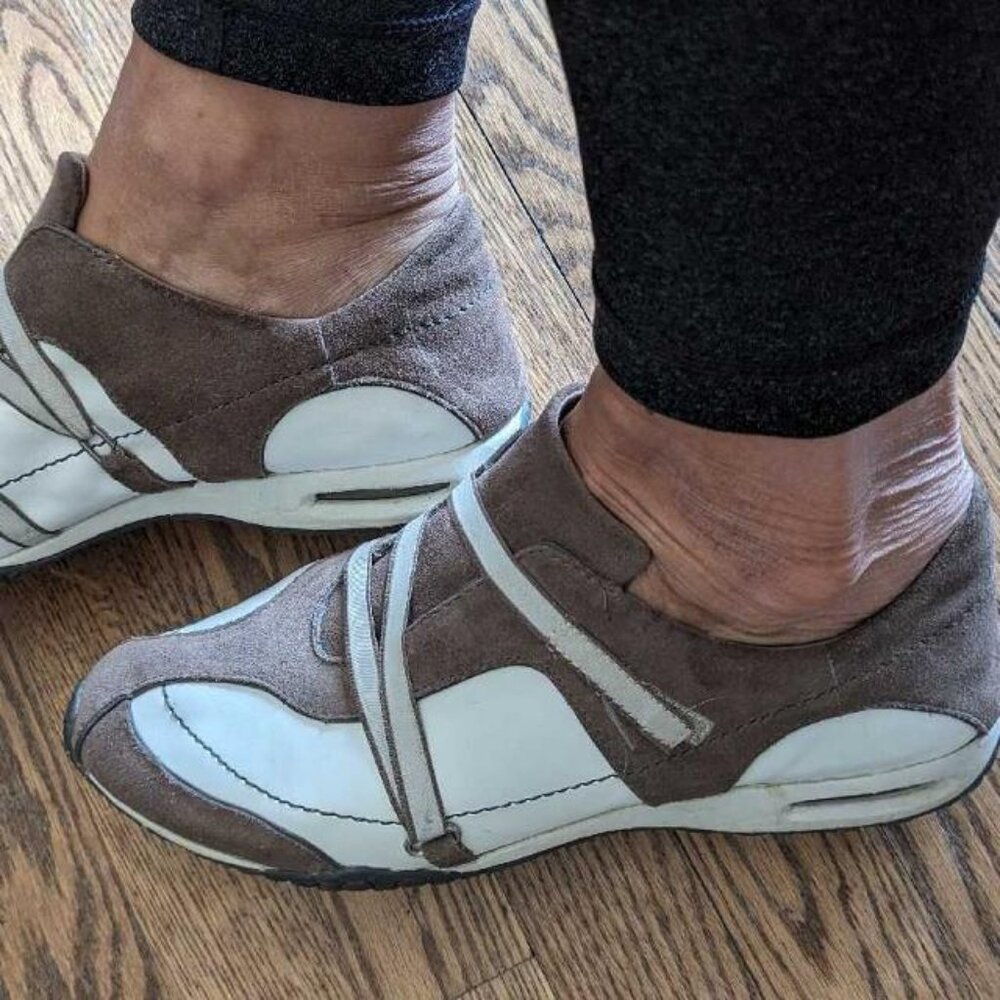 LADIES ROCKPORT SHOES SIZE 10